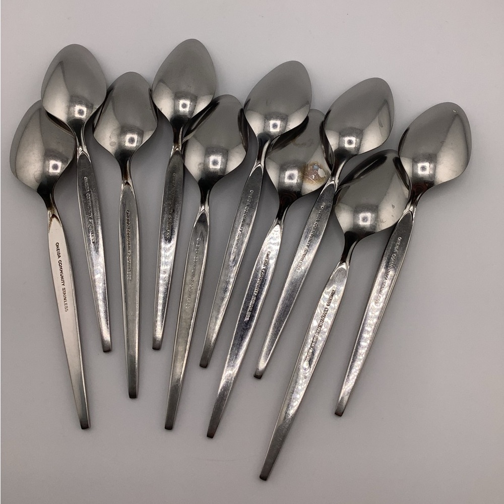 Lot of 11 Oneida Community Stainless Older “Satinique” Teaspoons - Picture 3 of 6